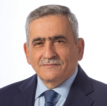 نذير عبيدات